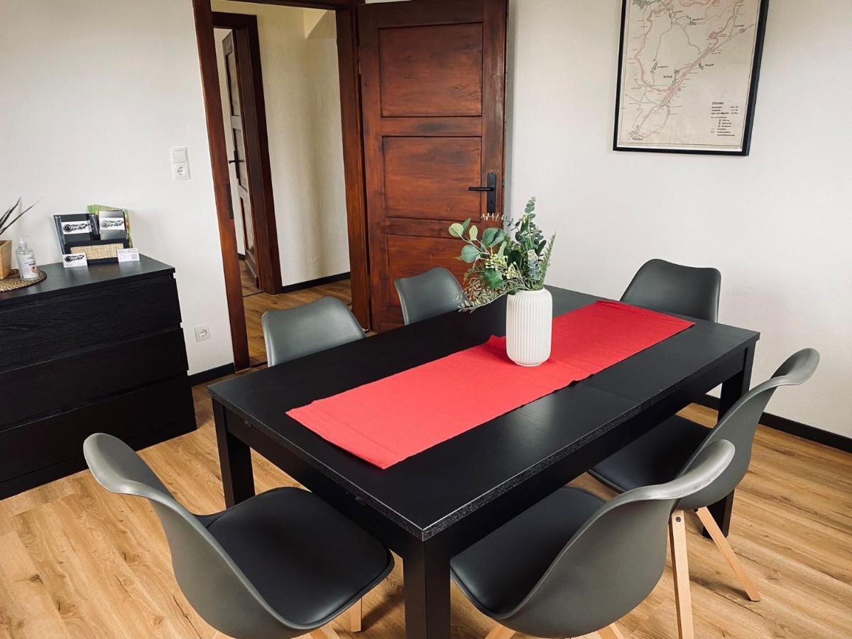 Ringtoys Rooms Zimmer Mit Geimeindebadezimmer Welcherath Exterior foto